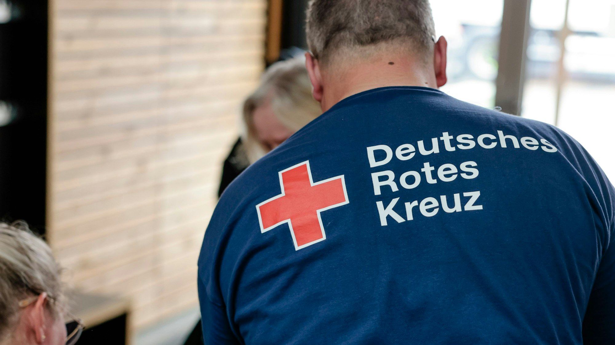 Das Deutsche Rote Kreuz muss sparen.