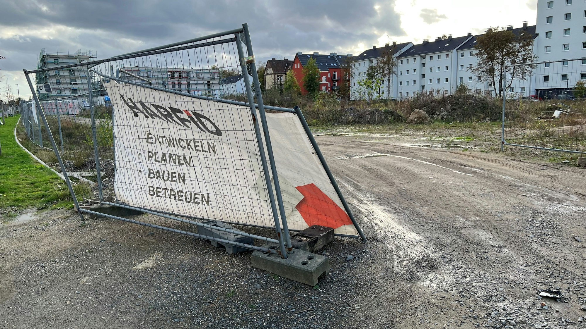 Harfid-Baufeld, Neue Bahnstadt Opladen West