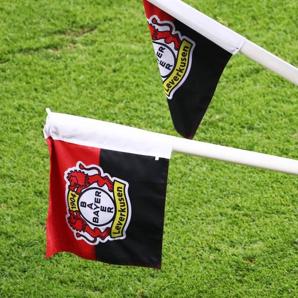 Bayer 04 Leverkusen Eckfahnen