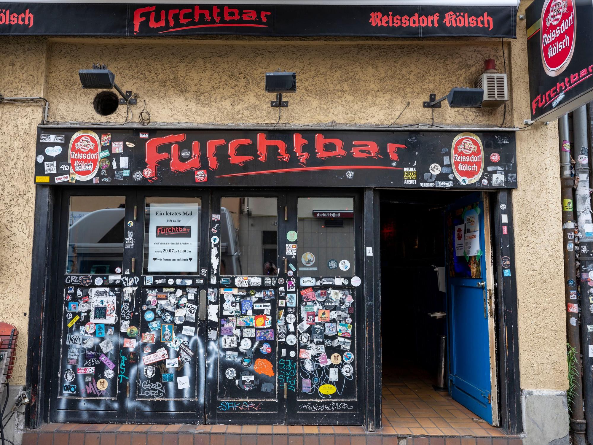 Außenansicht der Furchtbar.