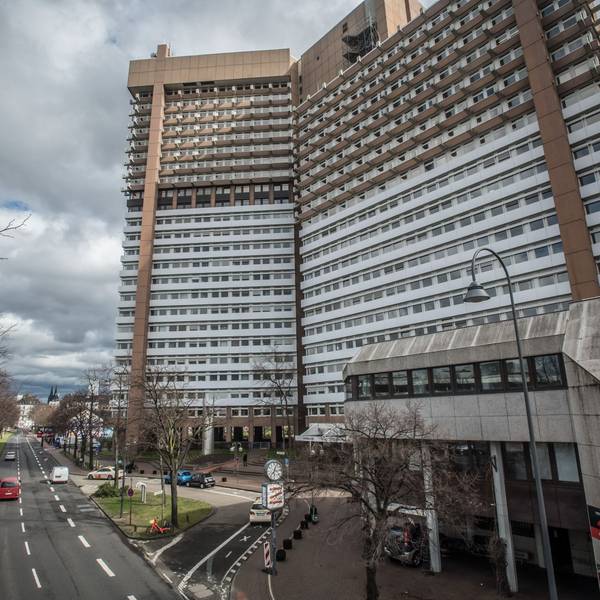 Das Kölner Landgericht an der Luxemburger Straße.