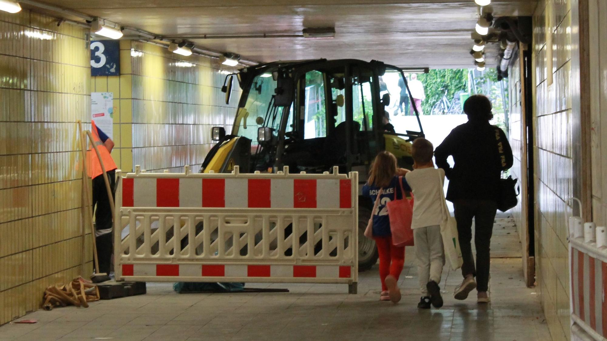 Bahnhof Leverkusen-Mitte.