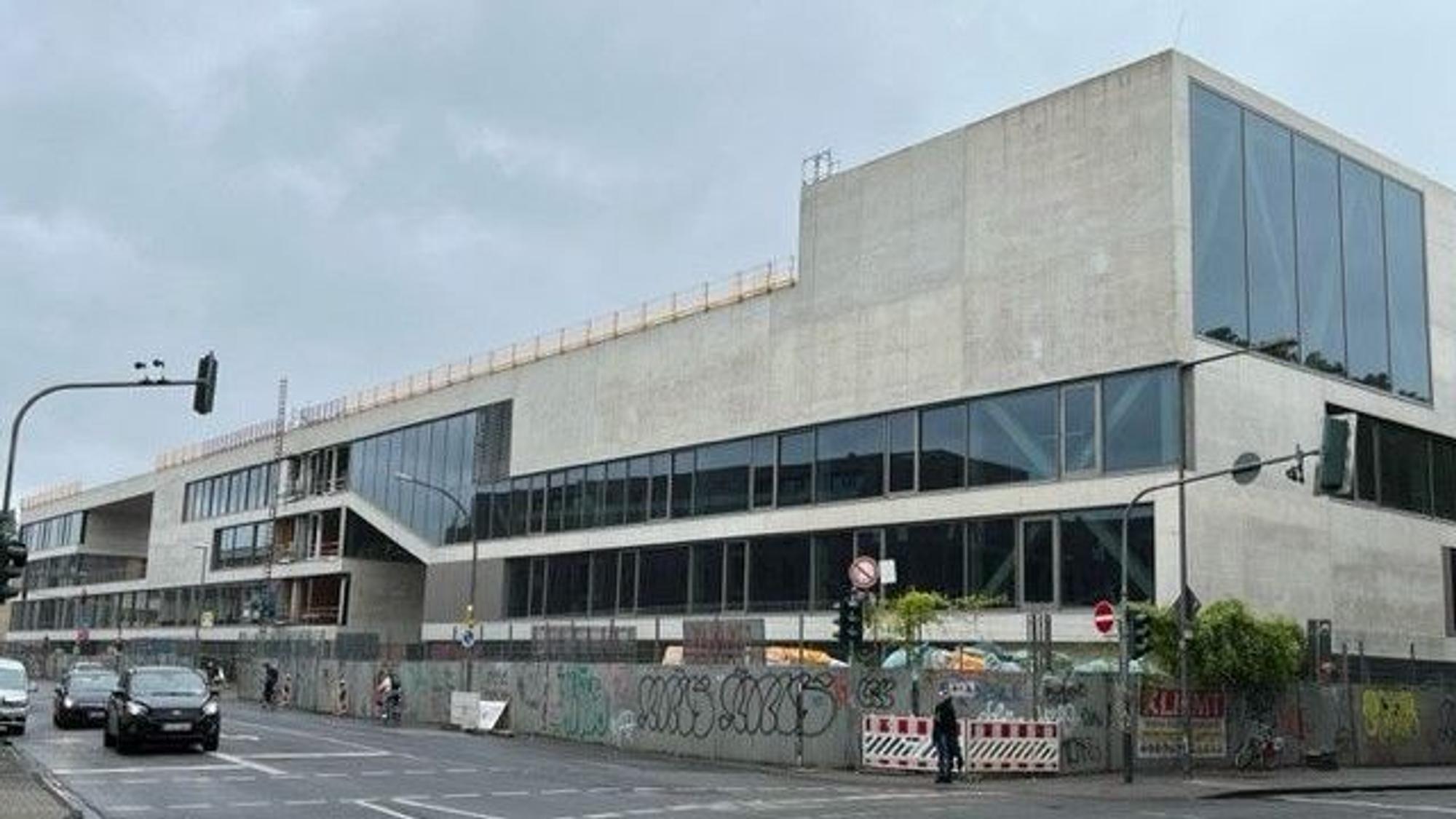 Die Heliosschule in Köln-Ehrenfeld im Juli 2023