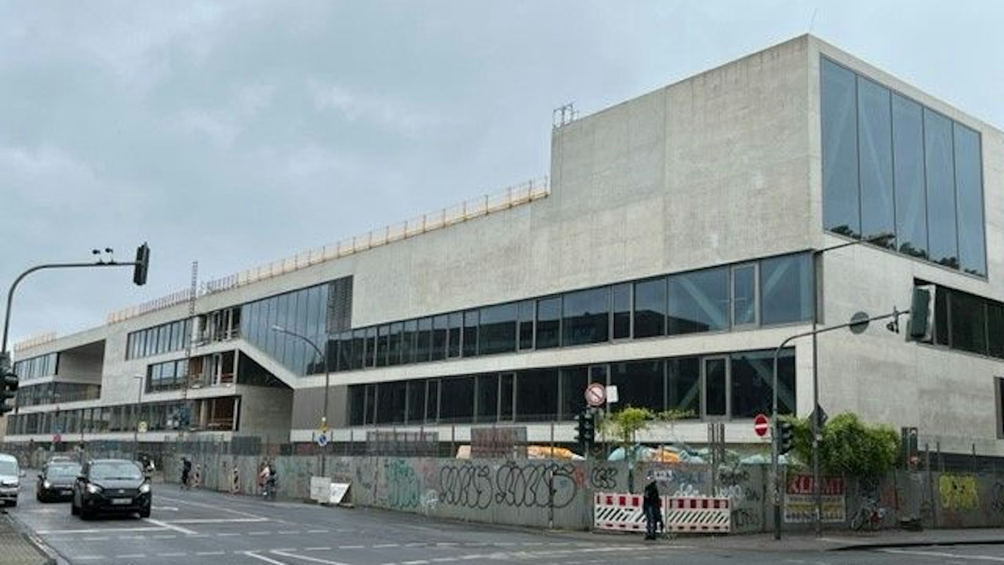 Die Heliosschule in Köln-Ehrenfeld im Juli 2023