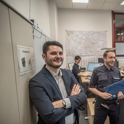 Steffen Franzkowski, Marcus Richter, Katrin Montag Kommunaler Ordnungsdienst hat im Wiesdorfer Treff eine Leitstelle eingerichtet.