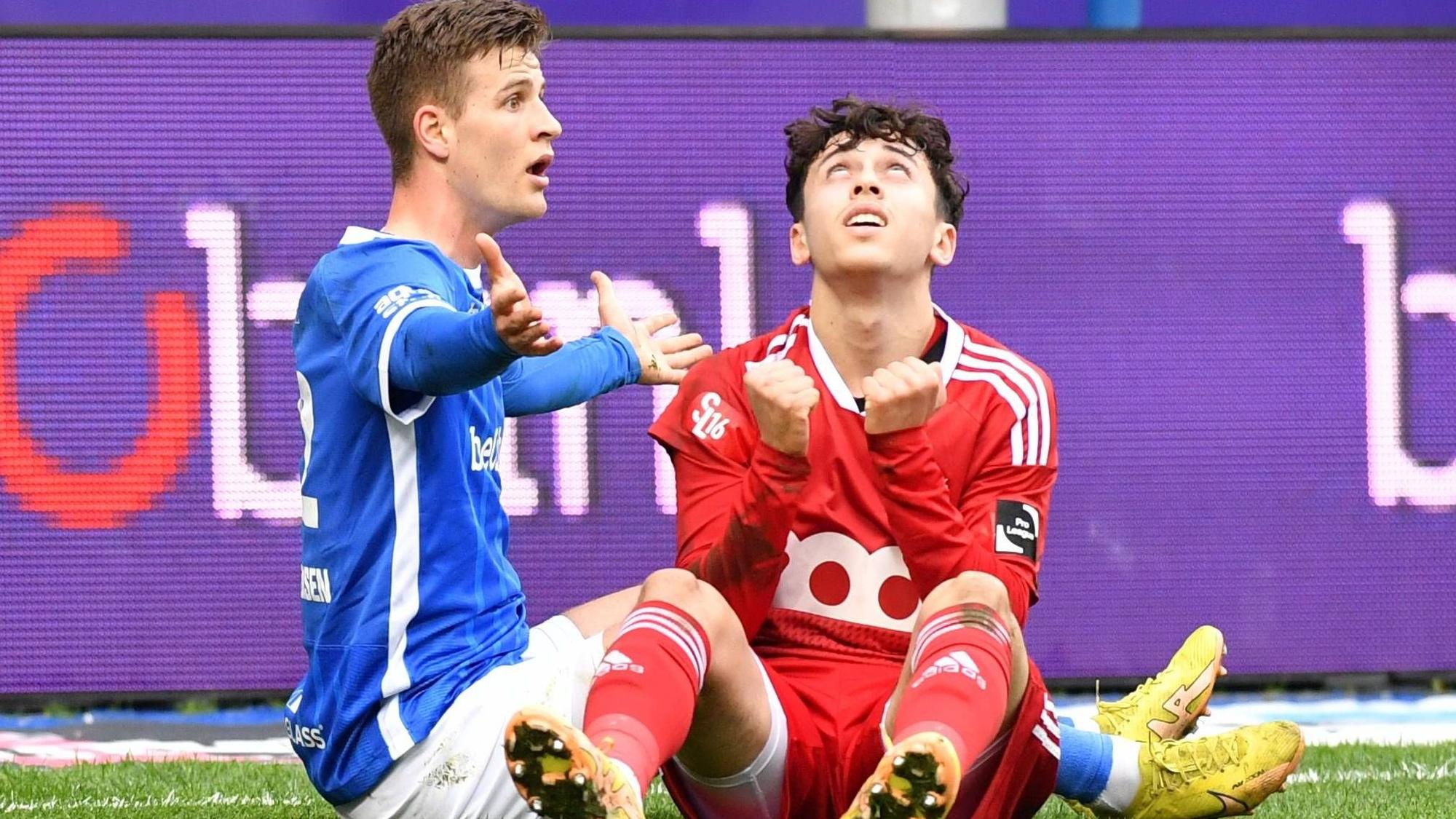 Rasmus Carstensen (l.) kam zuletzt überwiegend in der U23-Mannschaft von Genk zum Einsatz. Nun interessiert sich der 1. FC Köln für den Dänen.