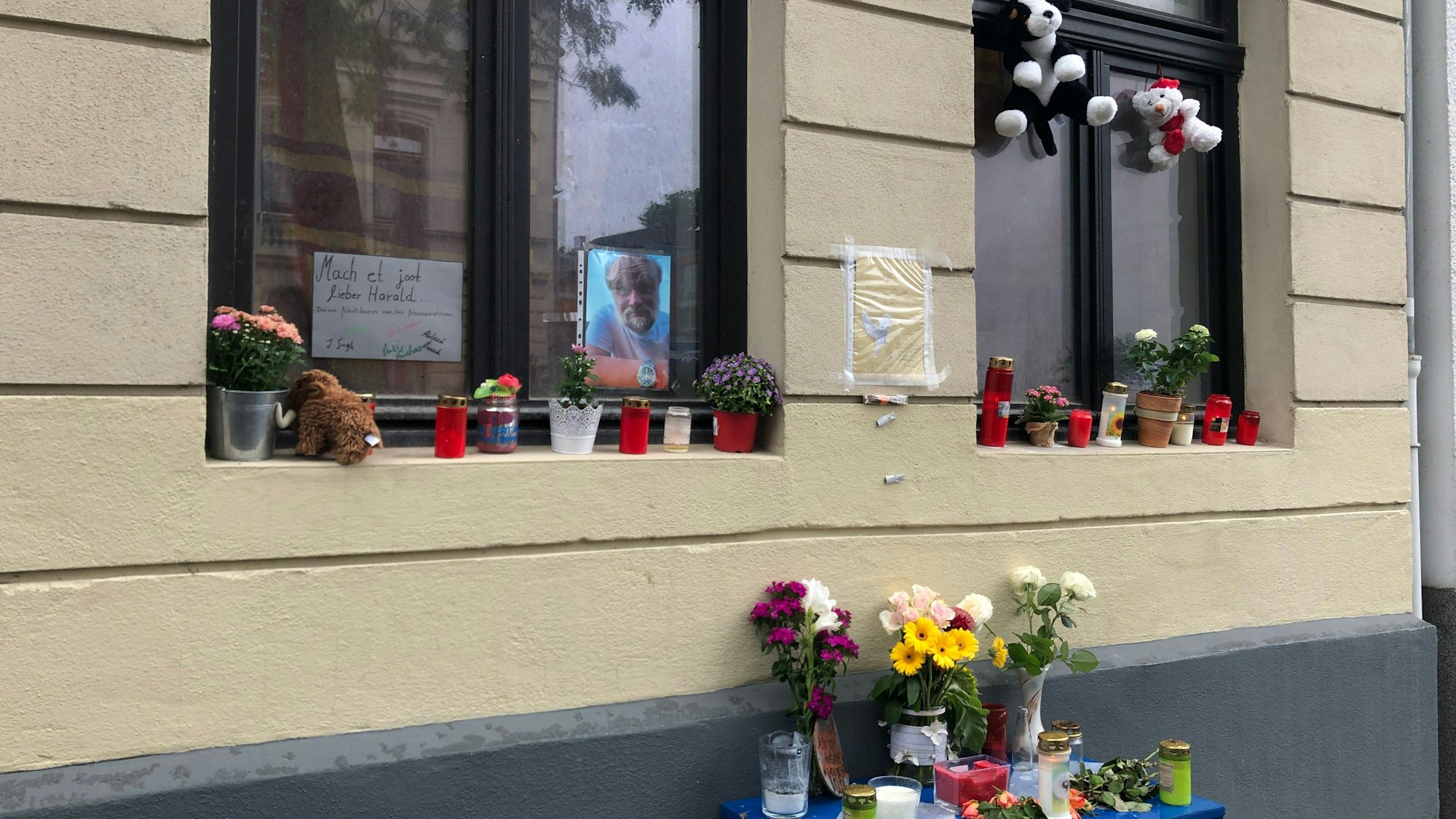 Kleine Gedenkstätte für Harald aus Köln-Nippes.