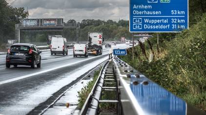 Autobahn 3 nördlich Ausfahrt Opladen.