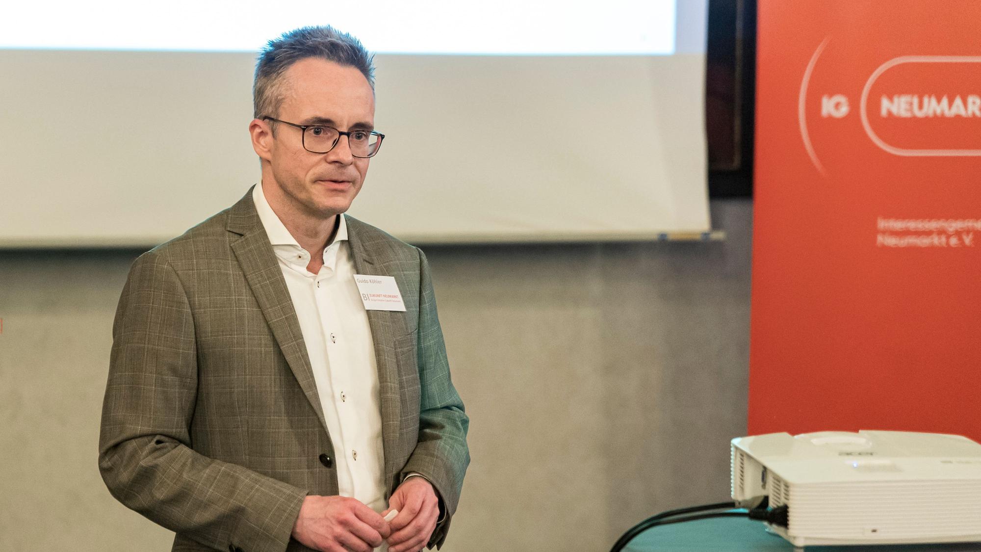 Das Bild zeigt Guido Köhler.