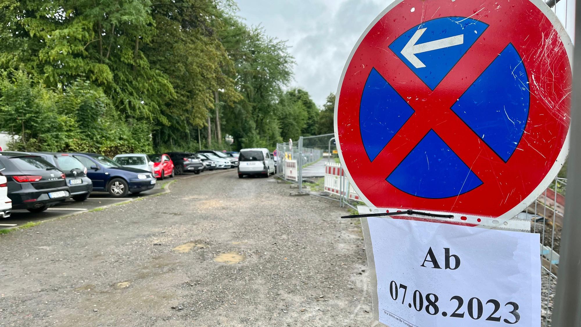Der längst eingezogene Dauerparkplatz an der Balkantrasse in Burscheid