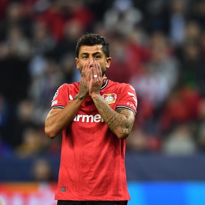 Leverkusens Kerem Demirbay im Champion-League-Spiel gegen den FC Porto 2022.