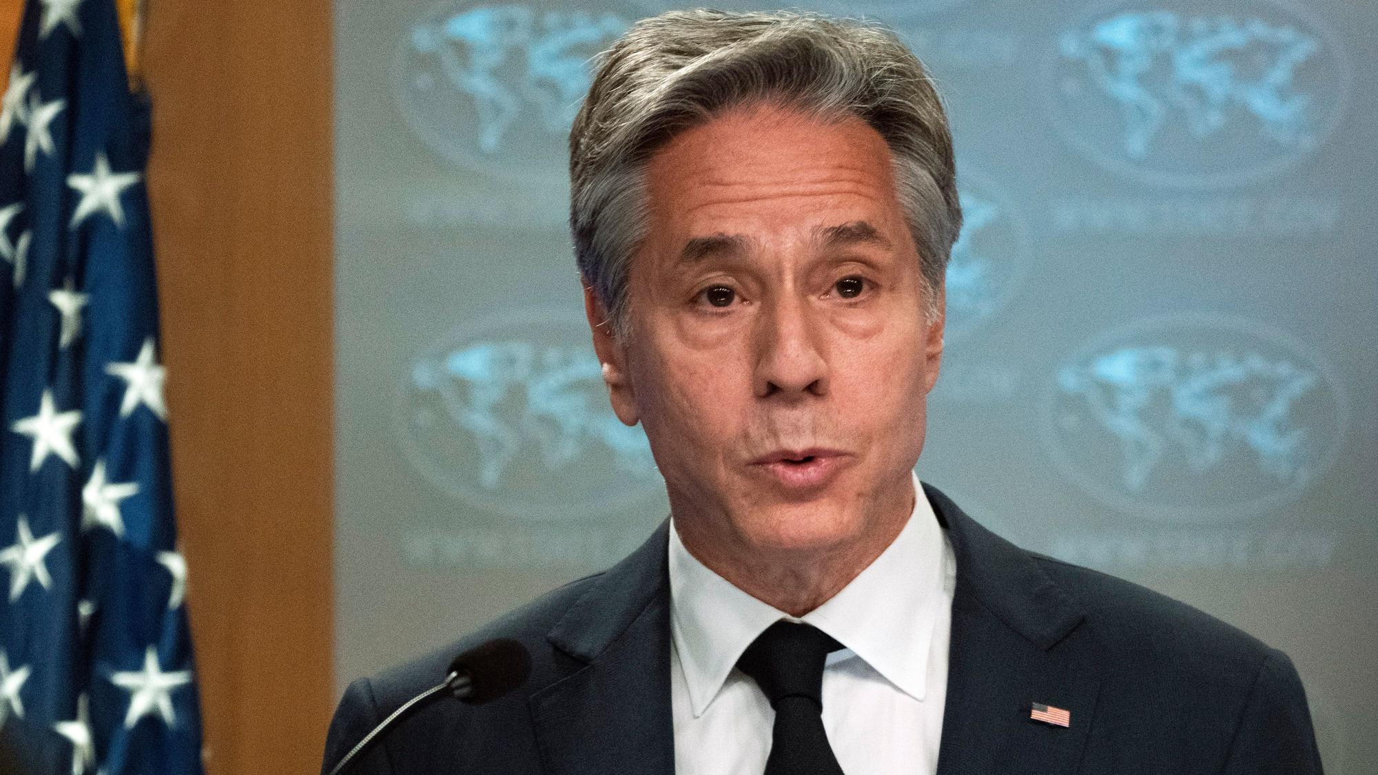 Antony Blinken, Außenminister der USA, spricht im Außenministerium zu Journalisten.