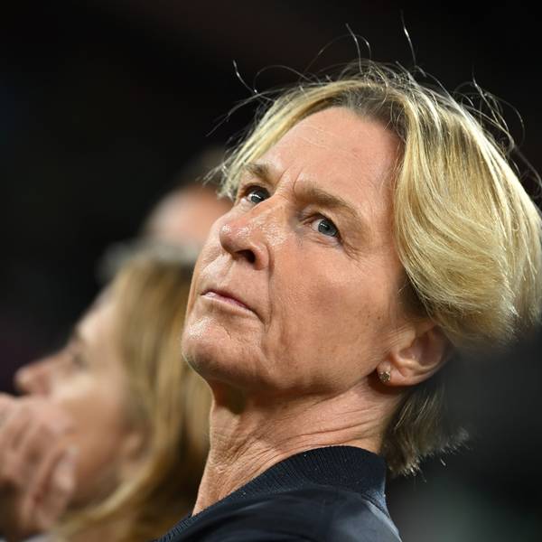 Martina Voss-Tecklenburg litt mit ihrer Mannschaft, die Bundestrainerin hat nun ein historisches Scheitern zu verantworten.