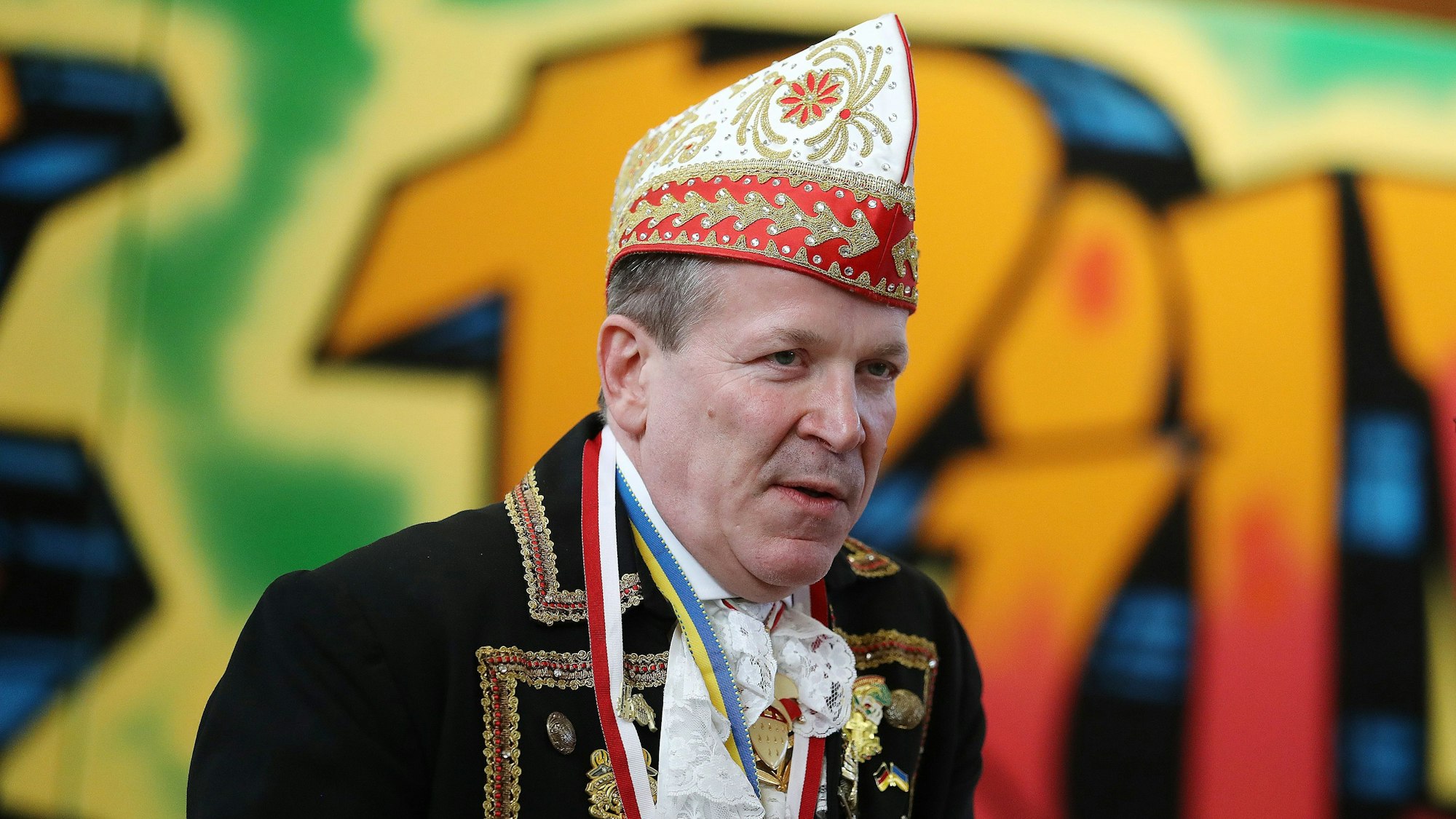 FK-Präsident Christoph Kuckelkorn bei einem Besuch in der JVA-Ossendorf.