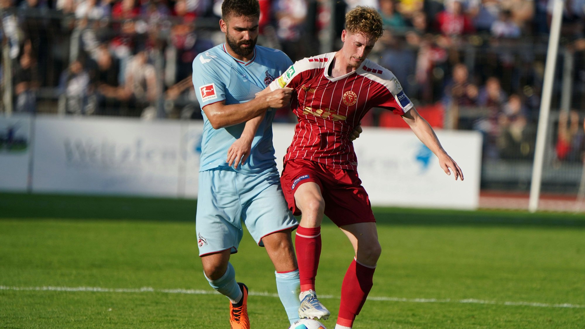 Fussball, Bundesliga, Saison 2023/2024, Testspiel Fortuna Köln-1.FC Köln, 28.07.2023, Südstadion Köln Nikola Soldo, FC Köln, Justin Steinkötter Fortuna Köln , *** Football, Bundesliga, season 2023 2024, test match Fortuna Köln 1 FC Köln, 28 07 2023, Südstadion Köln Nikola Soldo, FC Köln, Justin Steinkötter Fortuna Köln ,
