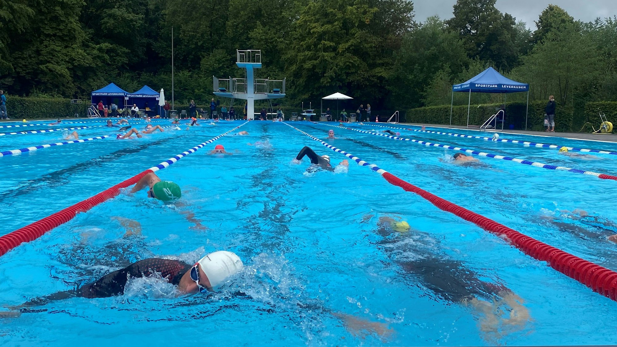 Swim-Challenge im Freibad Wiembachtal