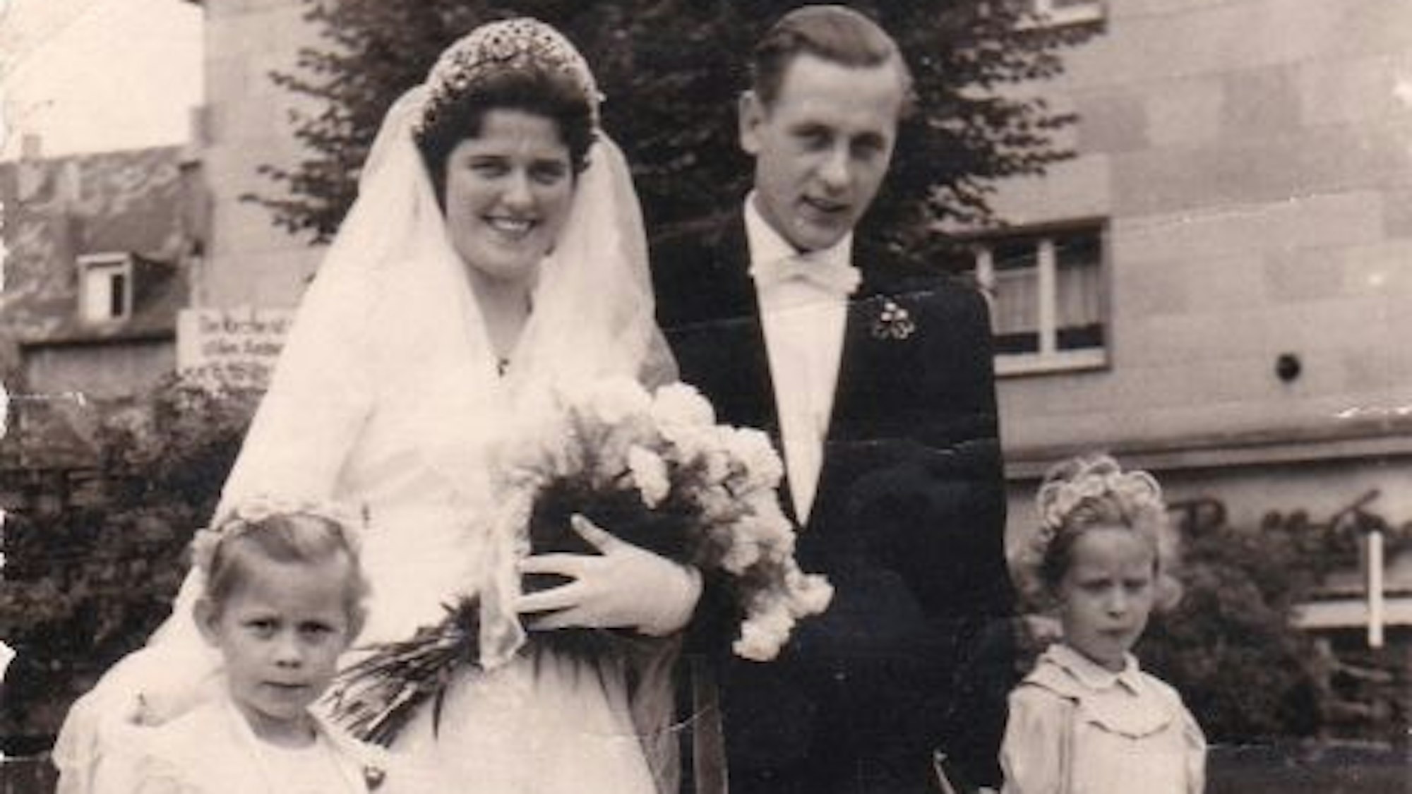 Irmgard und Alfred Sylvester am Hochzeitstag 1958 in Leverkusen