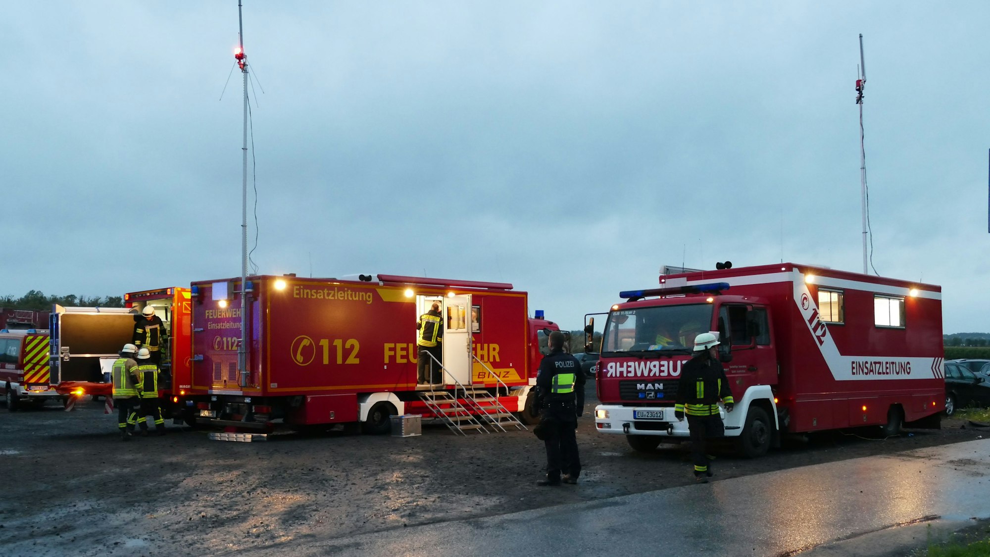 Die Feuerwehr war mit einem Großaufgebot vor Ort.