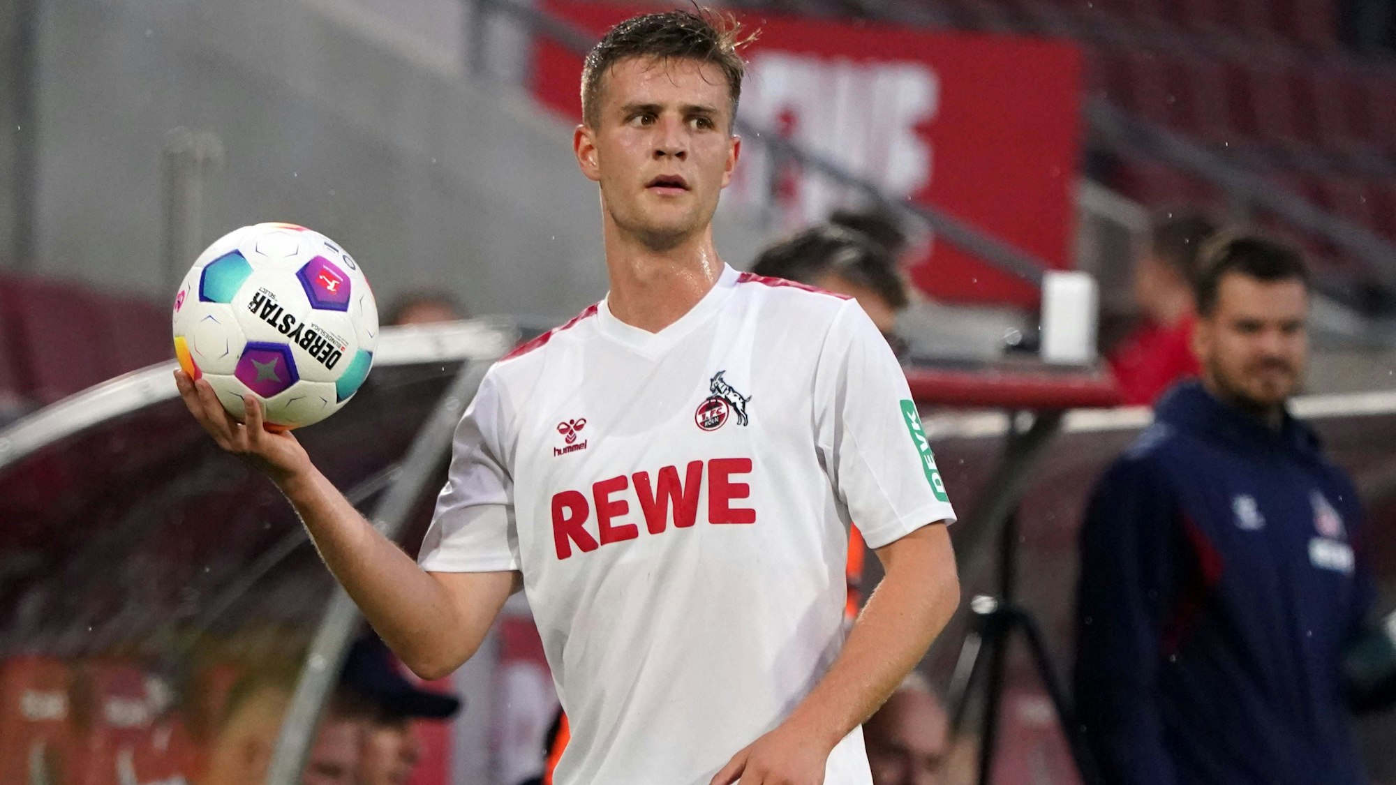 Rasmus Carstensen will sich nach einem verlorenen Jahr in Belgien beim 1. FC Köln durchsetzen.