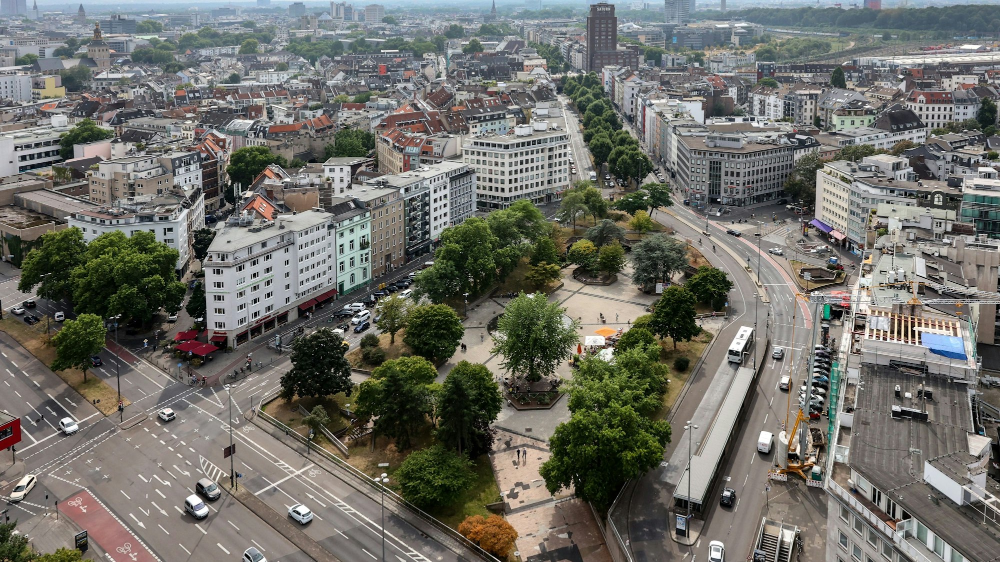 Das Bild zeigt den Ebertplatz.