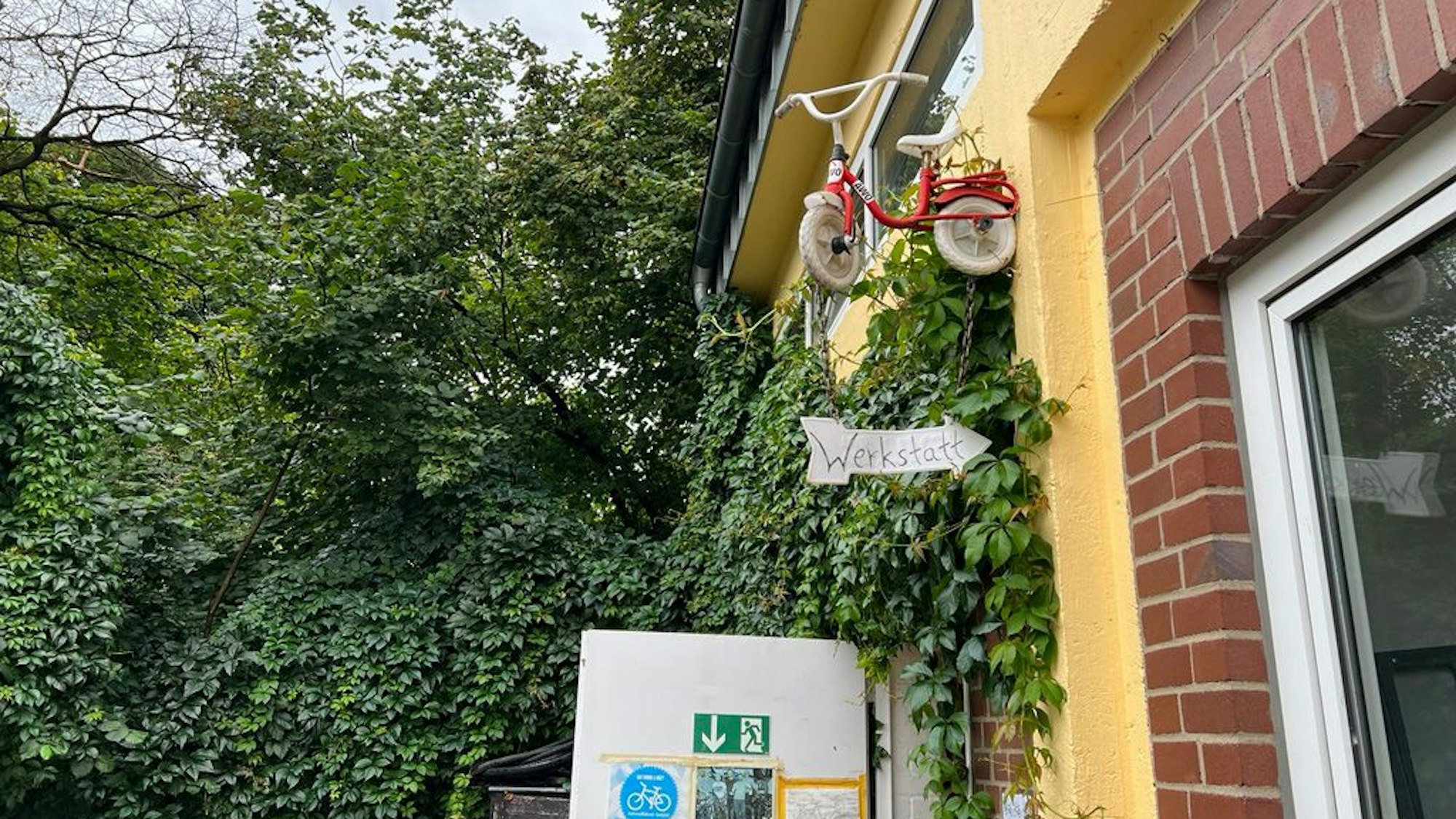 Jeden Mittwoch zwischen 10 und 12 Uhr können Geflüchtete und Zugewanderte am Berliner Platz 3 Fahrräder abholen.