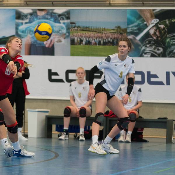 2. Frauen Volleyball Bundesliga, ETV Hamburg vs. VCO Berlin, Hamburg 13.02.2022 2. Frauen Volleyball Bundesliga, ETV Hamburg e.V. vs. VCO Berlin, Tessa Mueller 10 VCO Berlin *** 2 Women Volleyball Bundesliga, ETV Hamburg vs VCO Berlin, Hamburg 13 02 2022 2 Women Volleyball Bundesliga, ETV Hamburg e V vs VCO Berlin, Tessa Mueller 10 VCO Berlin Copyright: xBEAUTIFULxSPORTS/Mohwinkelx