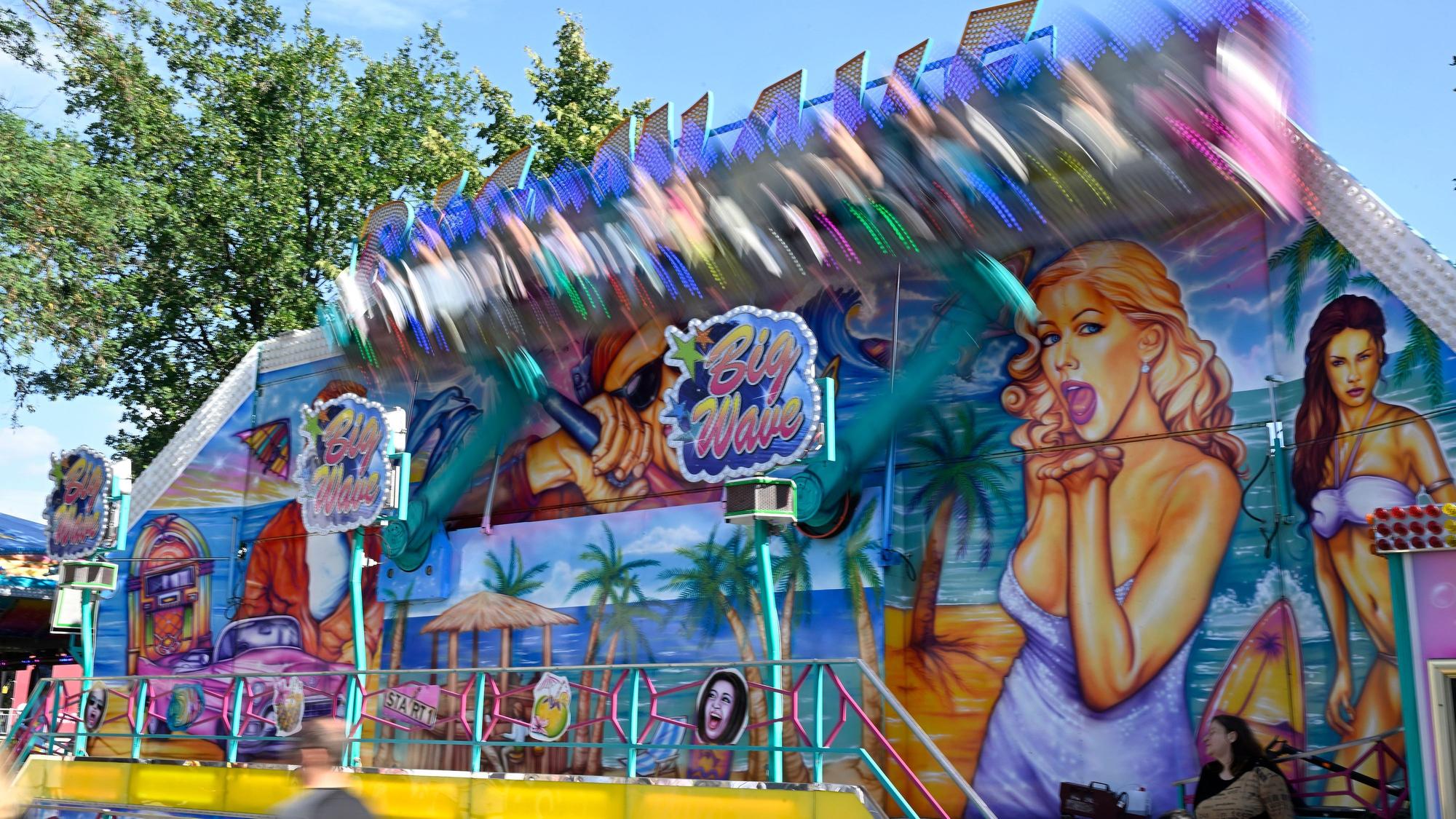 Auch eine Kirmes gehört beim Stadtfest in Overath mit zum Programm.