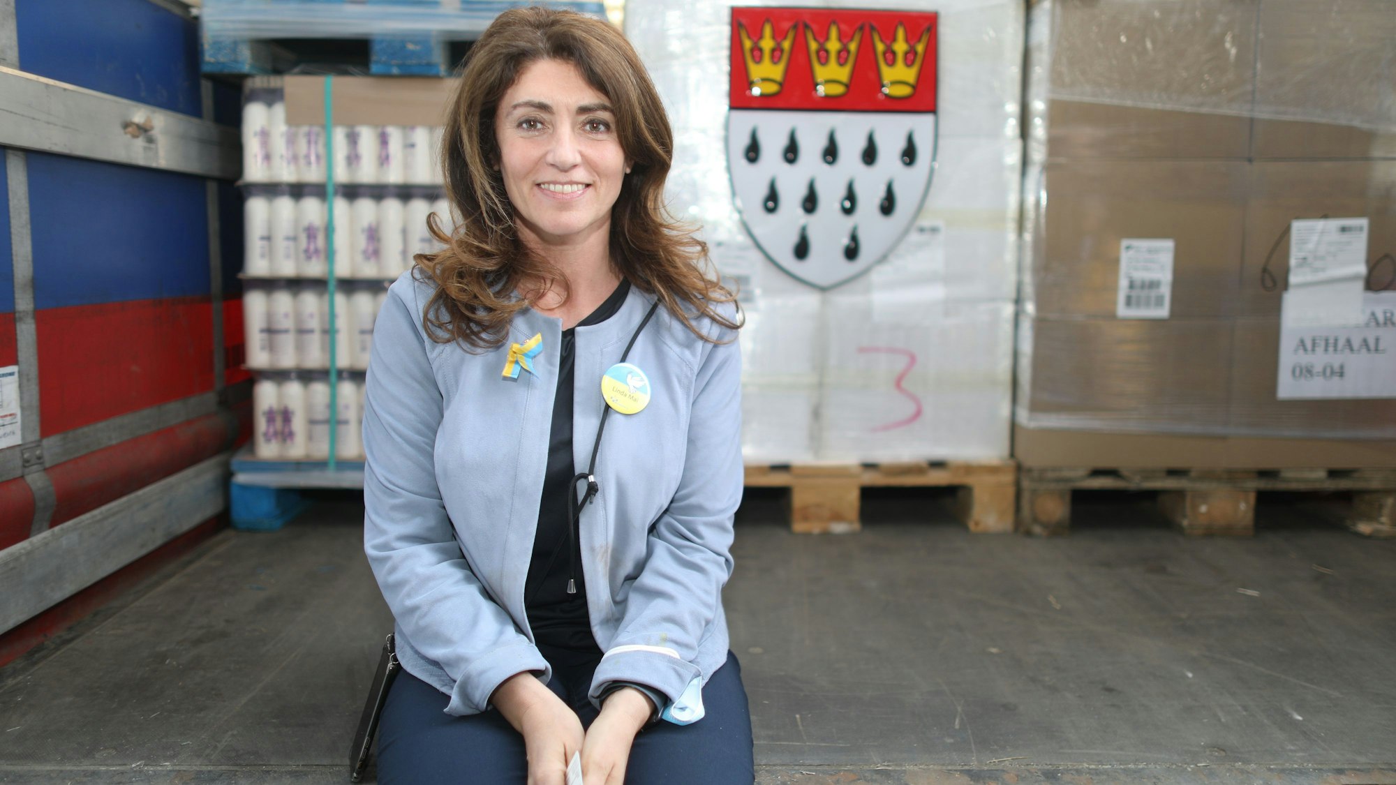 Das Foto zeigt Linda Mai, die Vorsitzende des deutsch-ukrainischen Vereins Blau-Gelbes Kreuz.