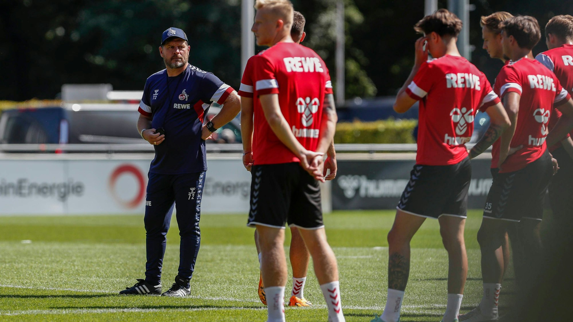 Steffen Baumgart und seine Spieler haben in den vergangenen Wochen hart auf dem Platz gearbeitet.