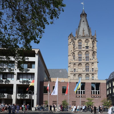 Das Historische Rathaus vom Alter Markt aus fotografiert.