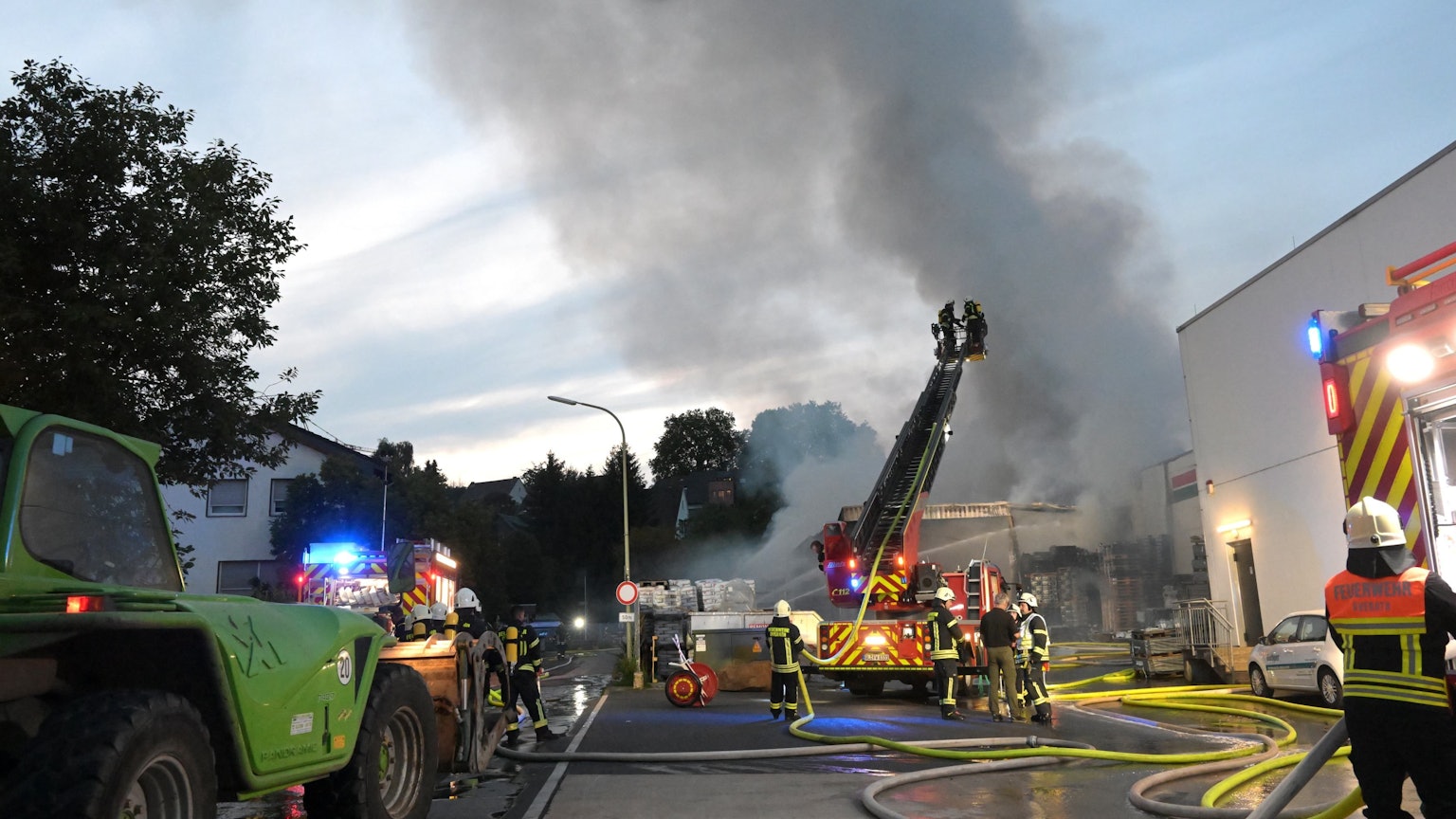 Brand-Hagebaumarkt-Overath