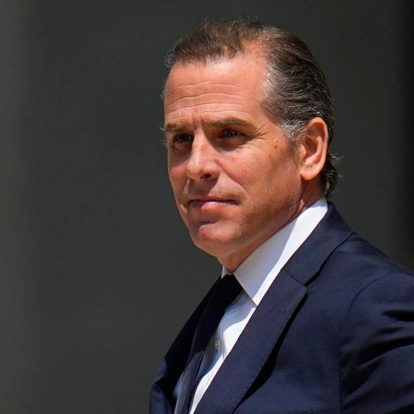 Hunter Biden, Sohn von US-Präsident Biden, verlässt nach einem Gerichtstermin das Gerichtsgebäude.