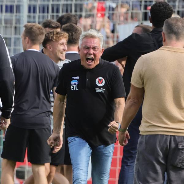 FC Viktoria Köln vs. Werder Bremen, DFB Pokal 1. Runde, Olaf Janßen, Franz Wunderlich (Viktoria), 12.08.2023, Bild: Herbert Bucco