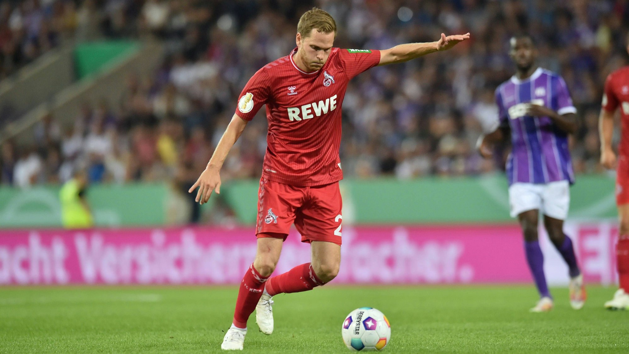 Schmitz holt aus zum Schuss