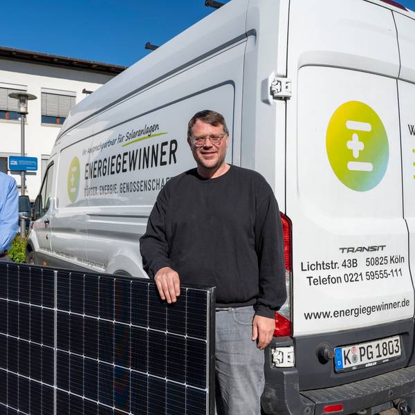 Hubert Vienken (links) steht der Genossenschaft Energiegewinner vor, Kay Voßhenrich gründete sie 2010.