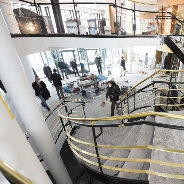 Das Archivbild zeigt die Umbauarbeiten im früheren Modehaus Sauer, in dem das Stadtmuseum ab Herbst 2023 eröffnen soll.