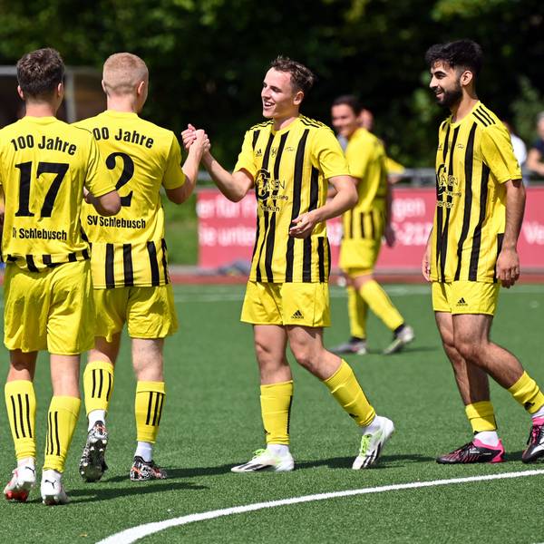 30.07.2023, Fussballk-SV Schlebusch-RW Ahrem
mitte: Noah Gonschior (Schlebusch) Torschütze zum 1:0
Foto: Uli Herhaus