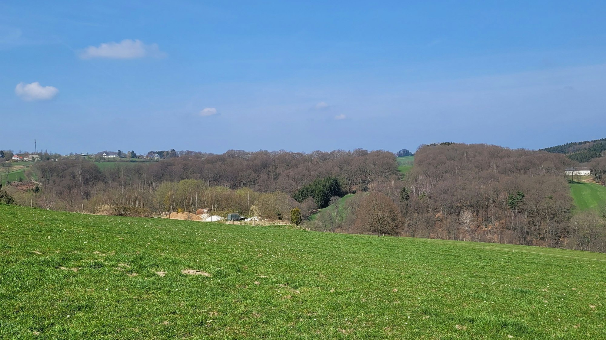 Eine schöne ländliche Idylle im Bergischen: Dort solle die Erddeponie Kürten-Höchsten entstehen.