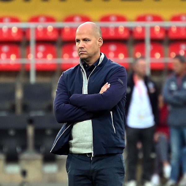 23.09.2022, Fussball-Frauen-Bayer Leverkusen - FC Köln
TR: Robert de Pauwe (Bayer)
Foto: Uli Herhaus