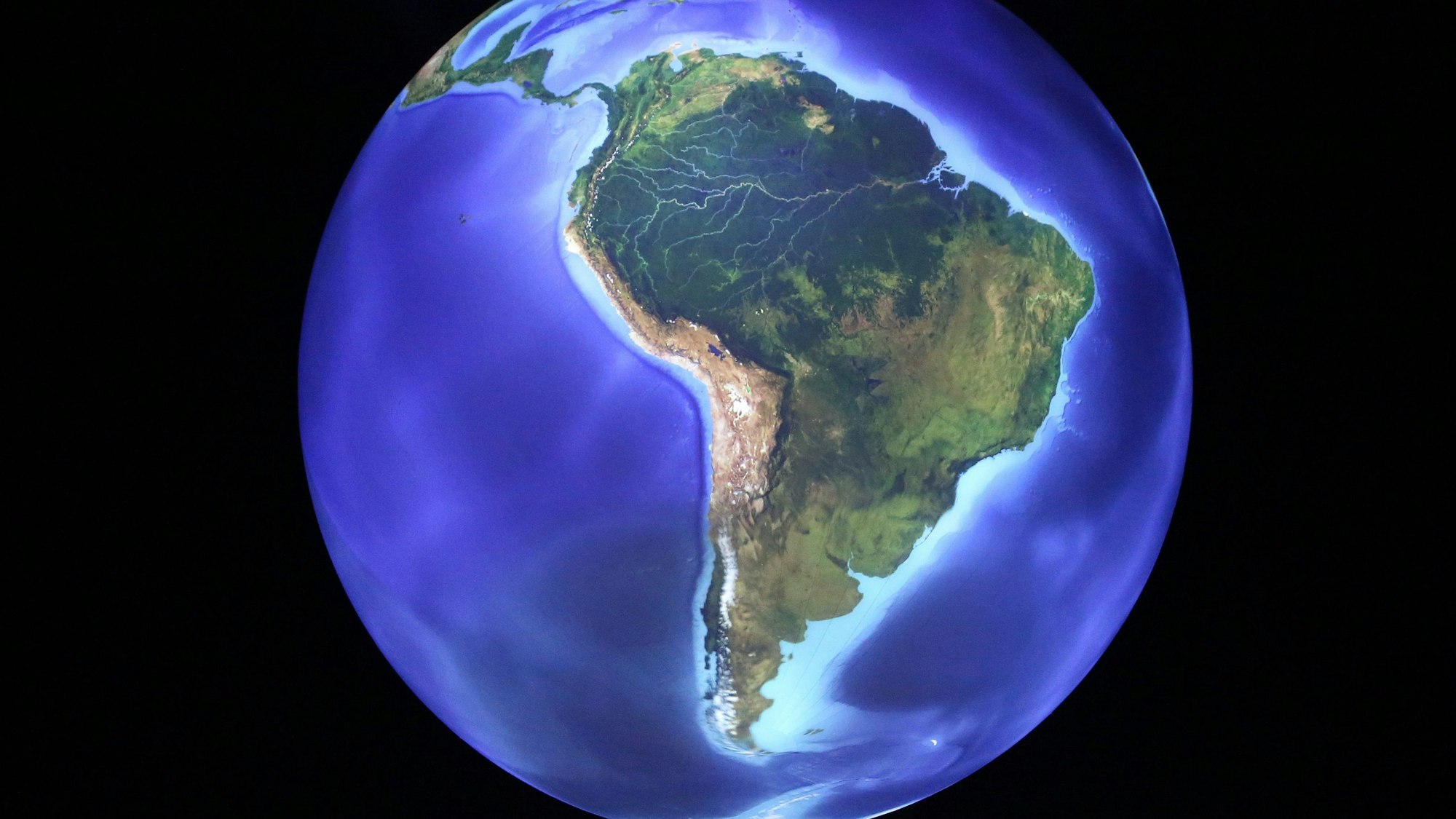 Ansicht der Erdkugel - hier mit dem Subkontinent Südamerika