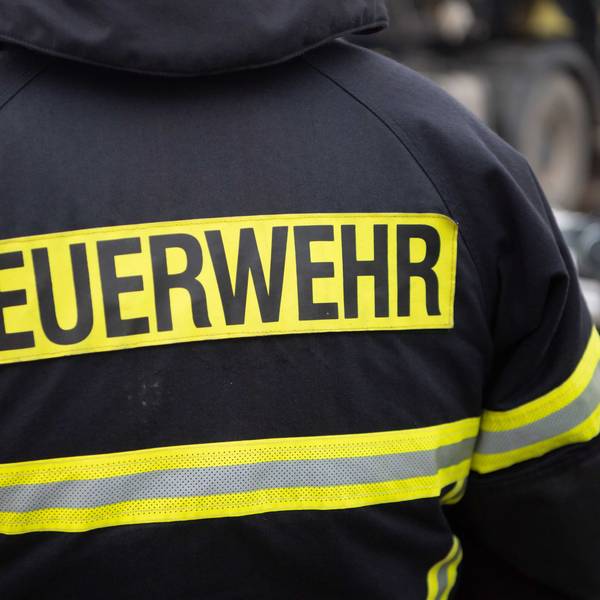 Das Symbolbild zeigt einen Feuerwehrmann.