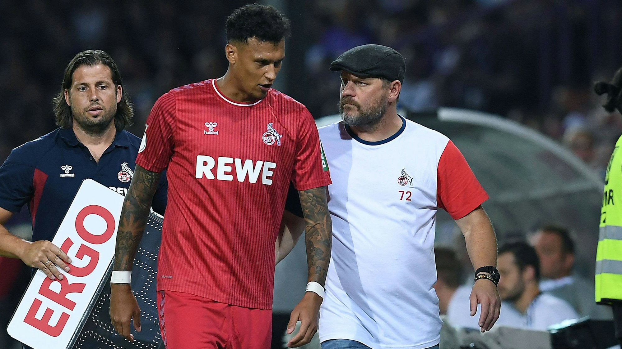 Davie Selke muss beim Pokalspiel in Osnabrück früh vom Feld, nun hofft der FC-Stürmer, fit zu werden für Dortmund.