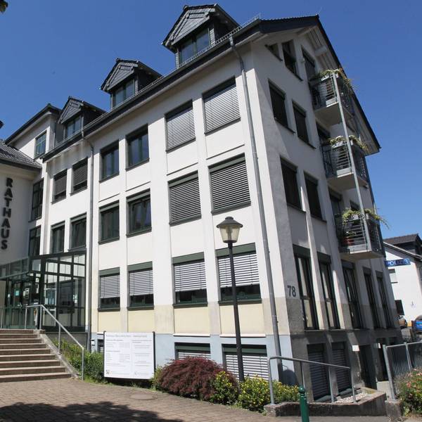 Das Rathaus in Neunkirchen.