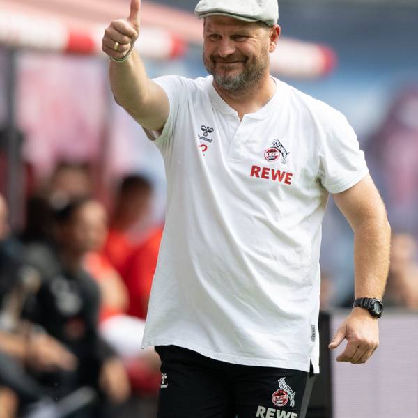 Köln-Trainer Steffen Baumgart an der Seitenlinie.