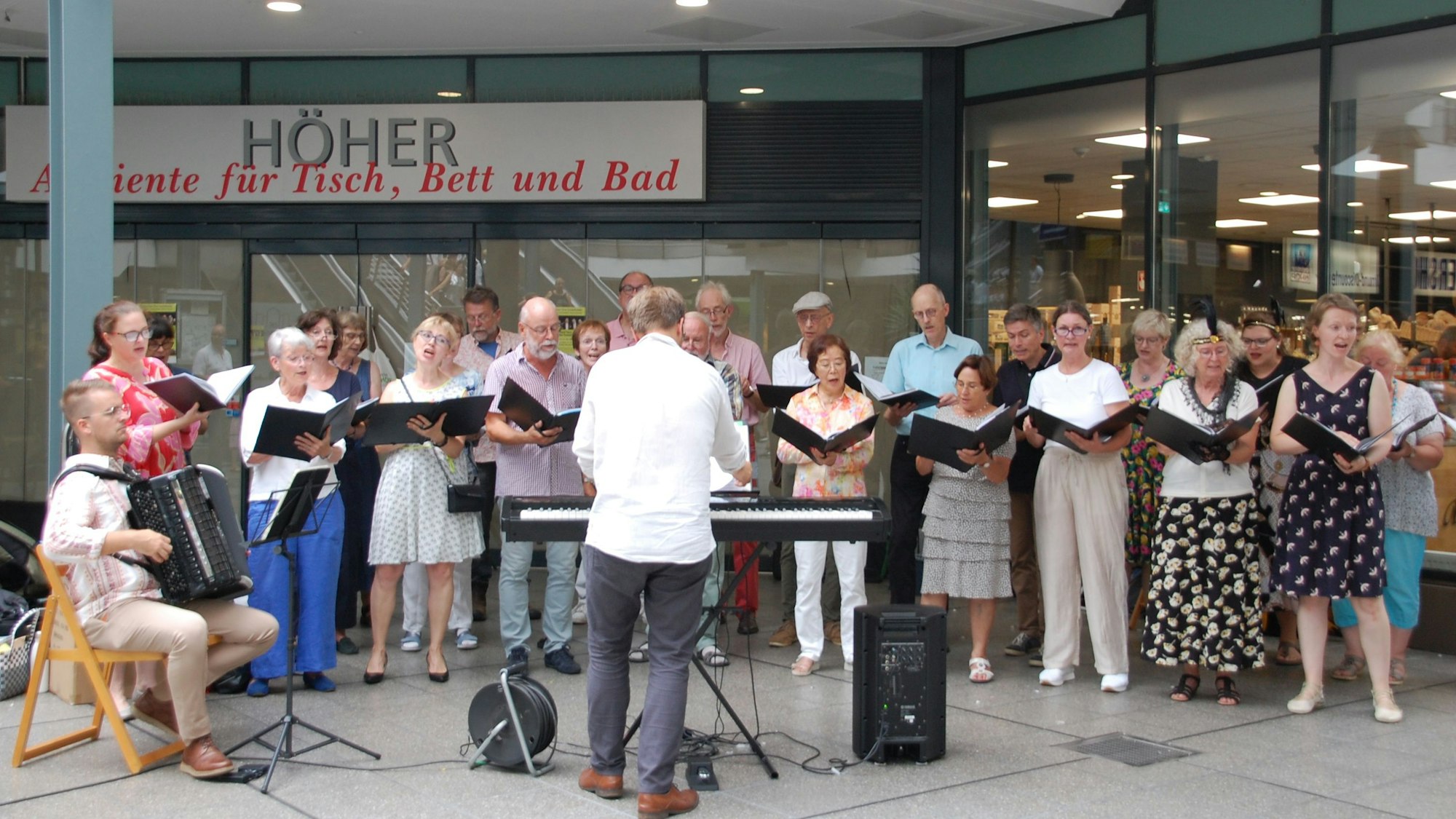Der städtische Chor Leverkusen in den Luminaden