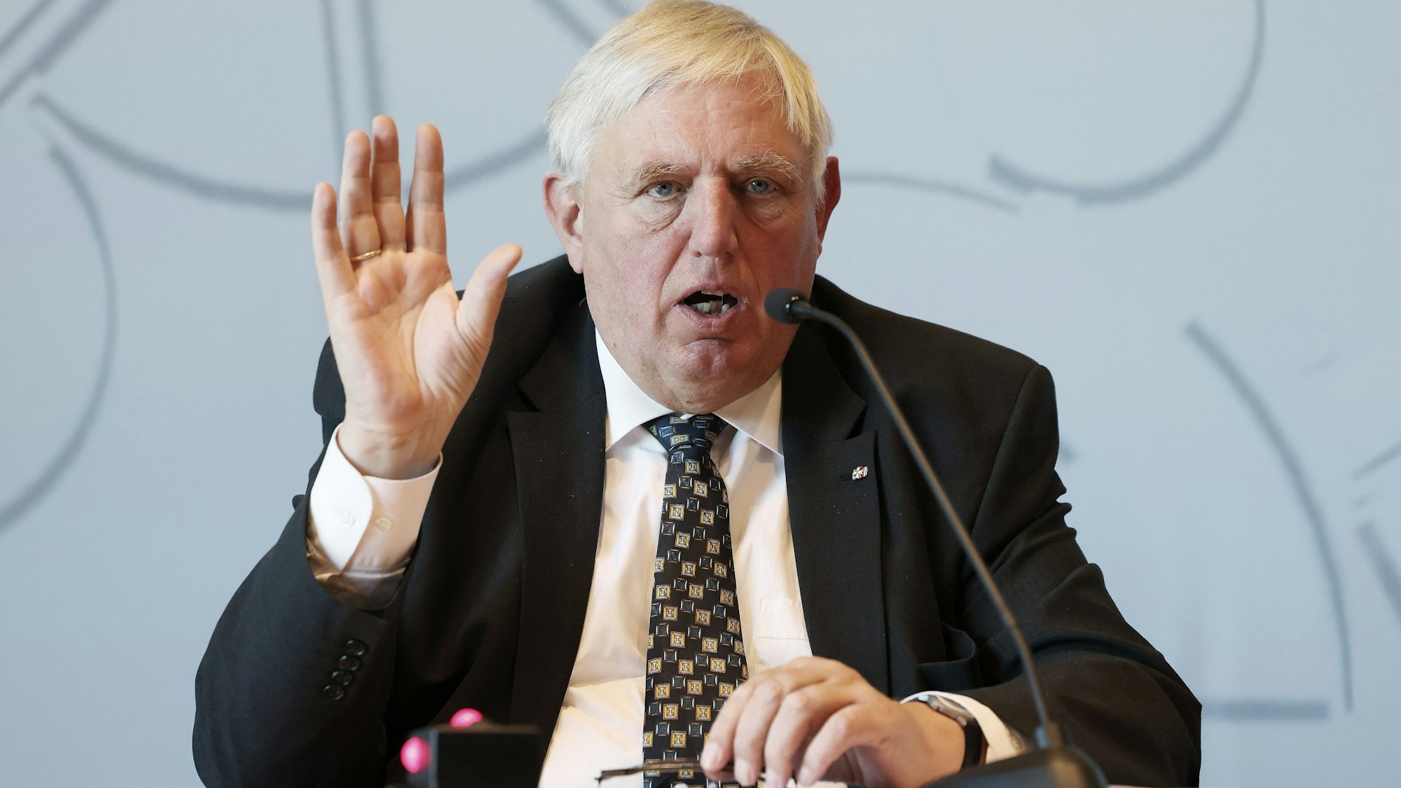 Karl-Josef Laumann (CDU), Minister für Arbeit, Gesundheit und Soziales des Landes Nordrhein-Westfalen.