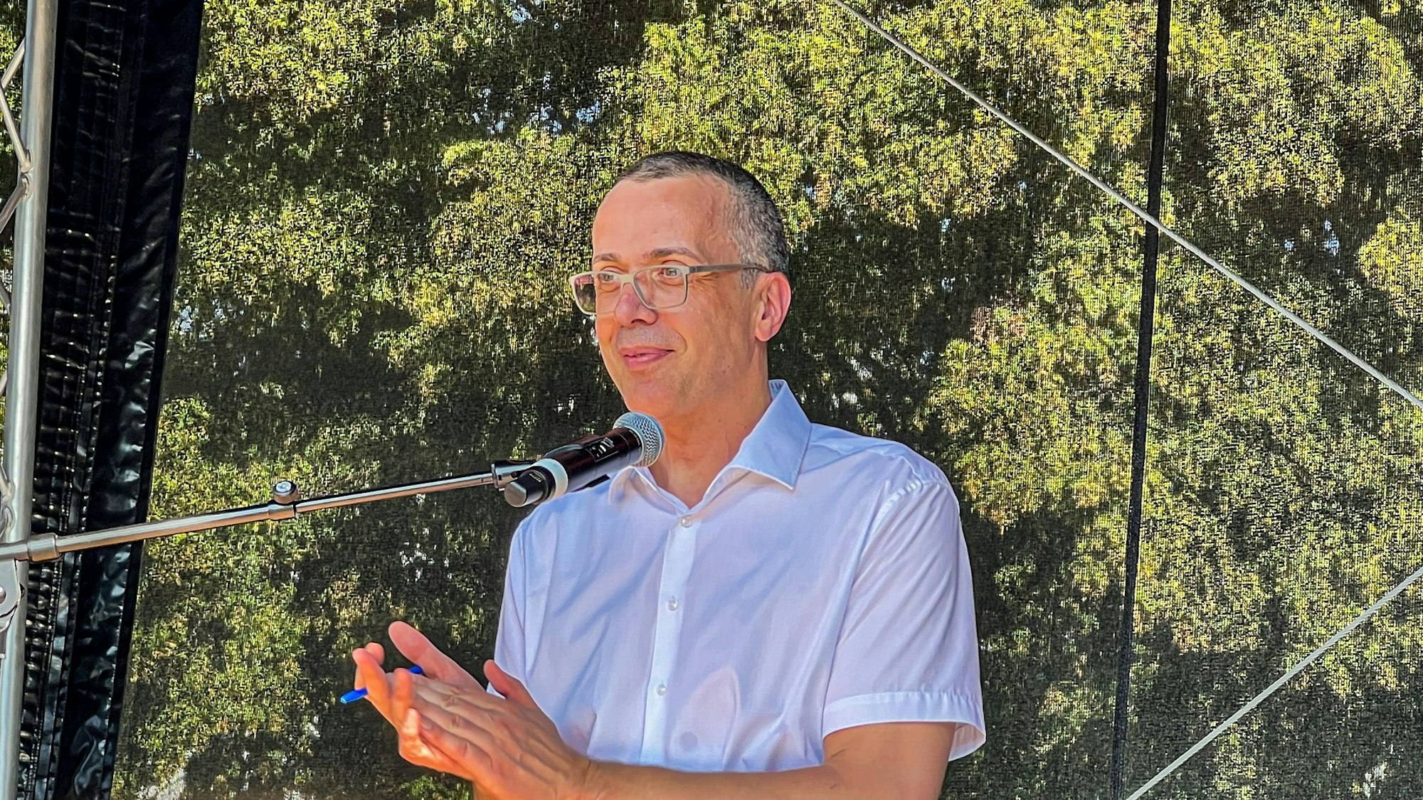 Im 100. Jahr Leiter der Lise-Meitner-Schule: Stefan Thielen