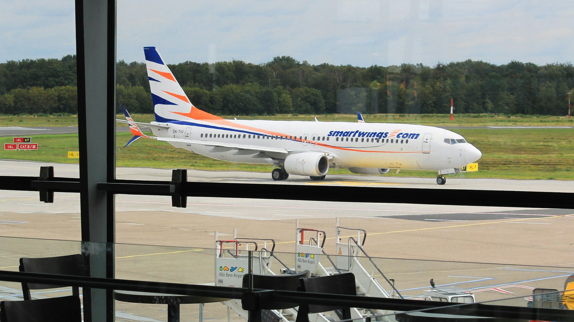 Eine Smartwings-Maschine am Flughafen Köln/Bonn.