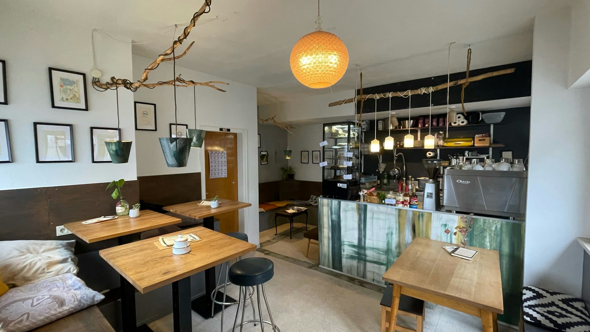 Innenraum eines Cafés