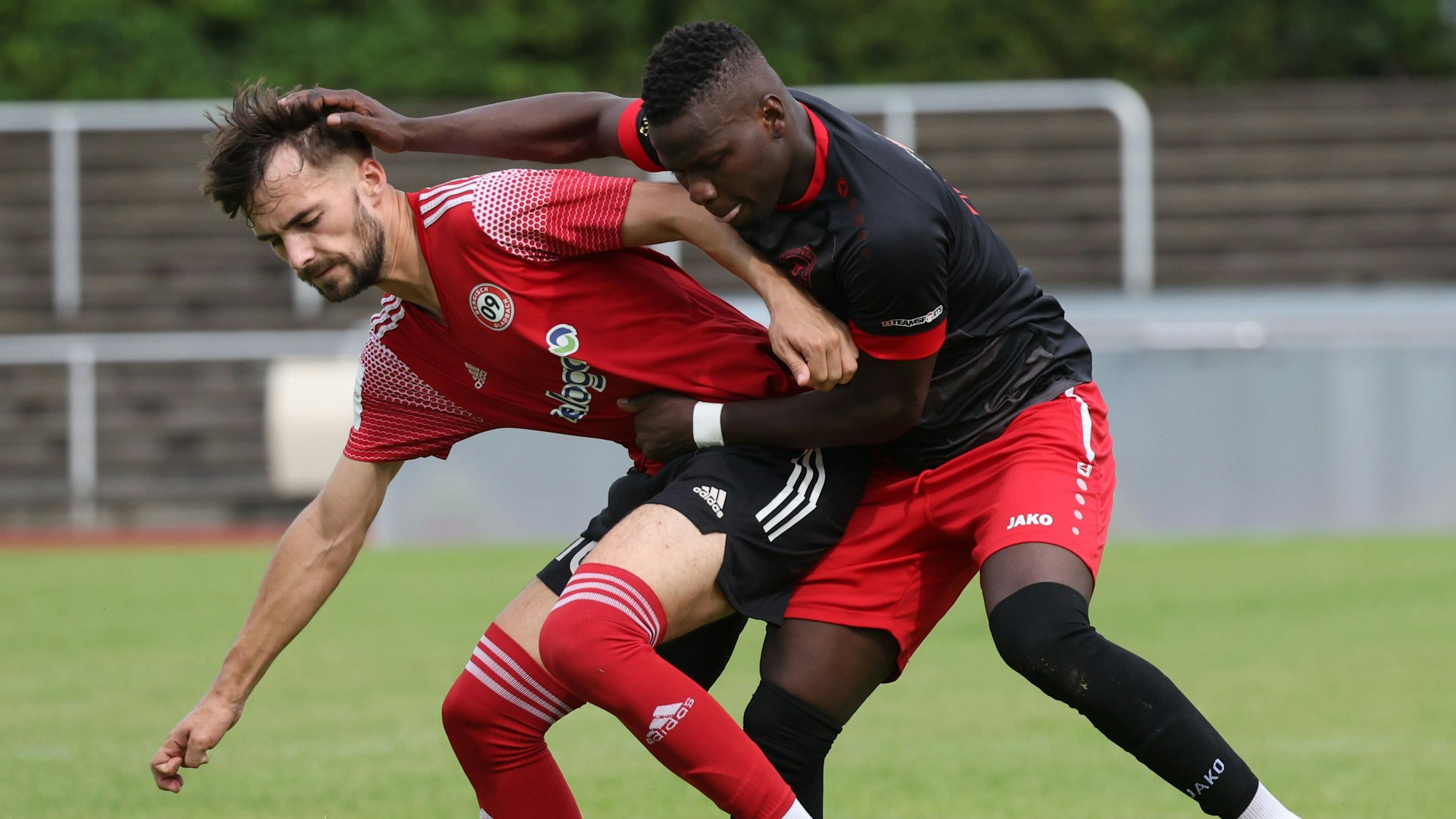 Thomas Idel im Zweikampf